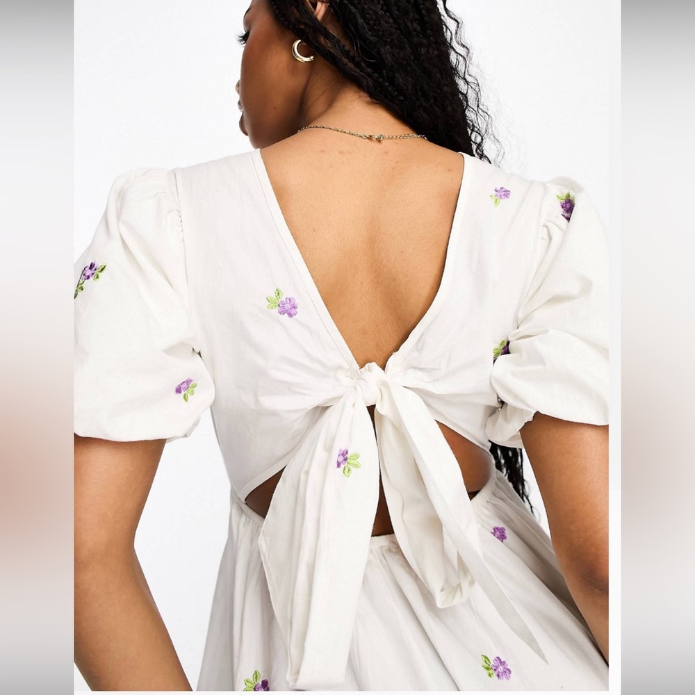 Embroidered Floral Maxi Dress with Back Tie - Picture 3 of 9